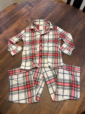 Wondershop Red, White & Green Plaid Kids Pajama Set